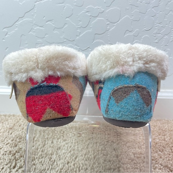 Blazin Roxx Aztec Southwestern Cozy Fuzzy Moccasin Slippers Women’s Size 7 / 8 - Picture 7 of 13